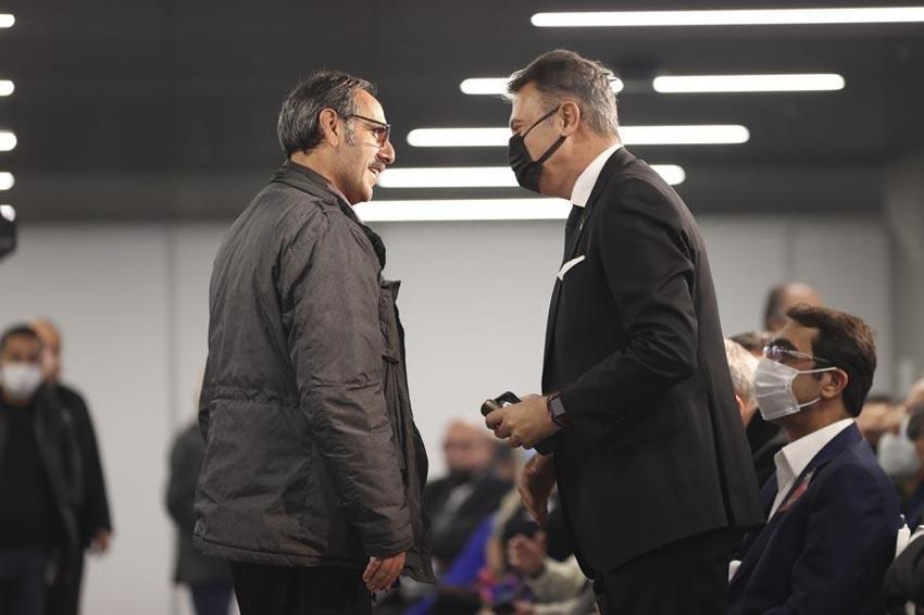 Beşiktaş'ta deprem! Fikret Orman 2 yıl sonra Divan Kurulu'nda konuştu ortalık yıkıldı! 'Gel buraya gel öyle kaçıp gitmek yok'