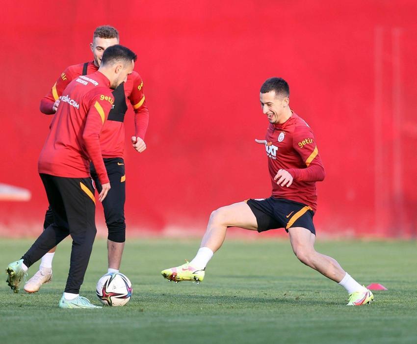 Fatih Terim Galatasaray - Fenerbahçe derbisinin galibiyet şifrelerini Stefan Kuntz'tan aldı! Feghouli-Mostafa Mohamed-Berkan Kutlu-Morutan derken...