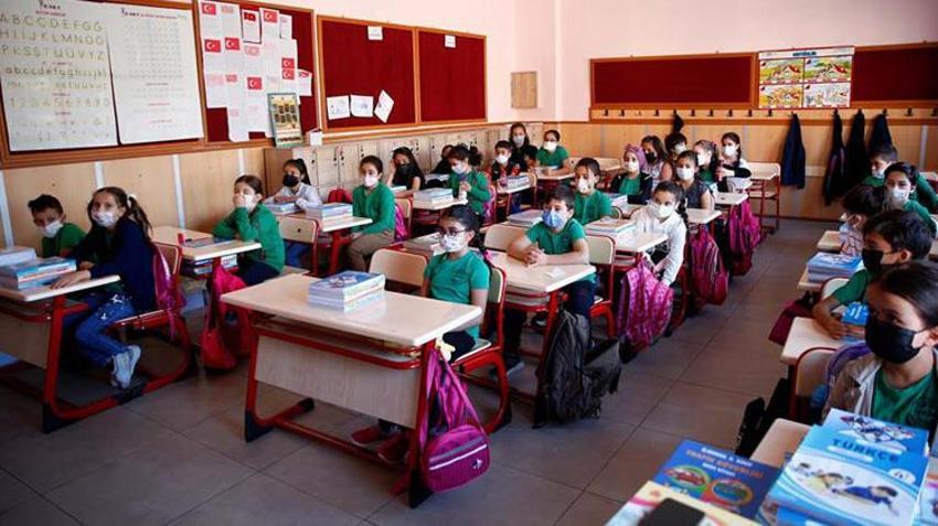 Milli Eğitim Bakanlığı son dakika olarak duyurdu! MEB'den flaş yüz yüze eğitim kararı, pazartesi...