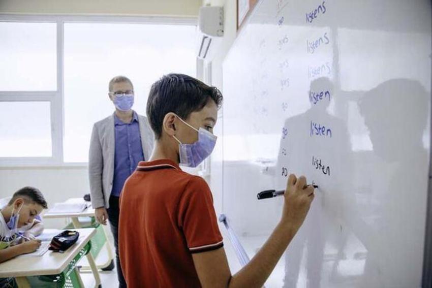 Milli Eğitim Bakanlığı son dakika olarak duyurdu! MEB'den flaş yüz yüze eğitim kararı, pazartesi...