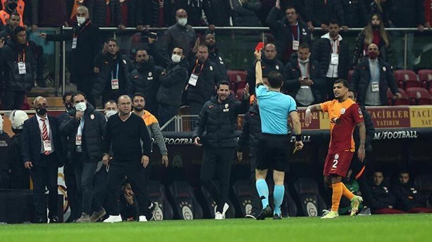 'Beni mi atacaksın?' demiş Halil Umut Meler'den kırmızıyı yemişti! Tedbire uymama ve hakaretten Fatih Terim'e rekor ceza