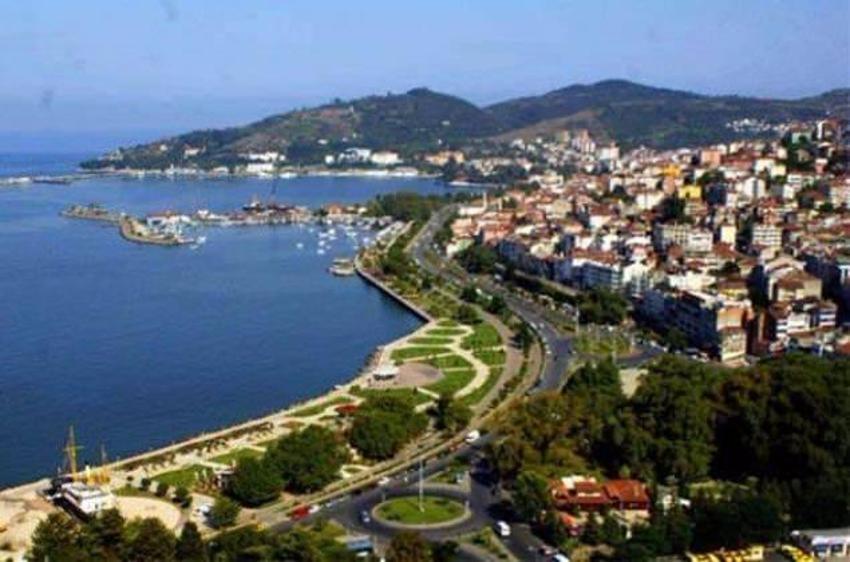 Türkiye'de milyonlar cevabını bekliyor: İşte il olmaya aday ilçeler!