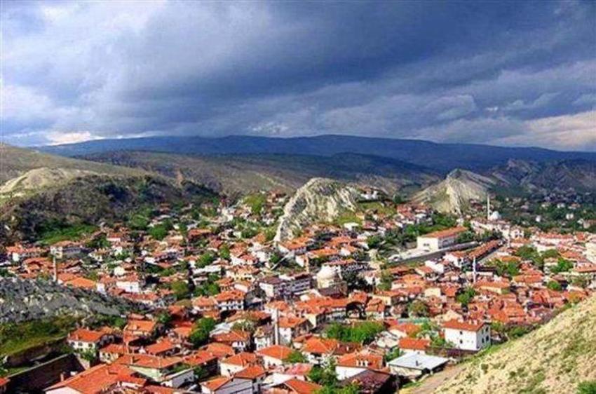 Türkiye'de milyonlar cevabını bekliyor: İşte il olmaya aday ilçeler!