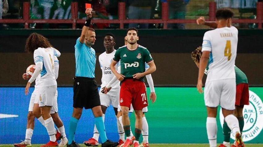 Beşiktaş'ta N'Sakala'nın kadro dışı kalması kesmedi! Sergen Yalçın depremi 'Madem istiyorsunuz bundan çekinmiyorum ve istifa...'