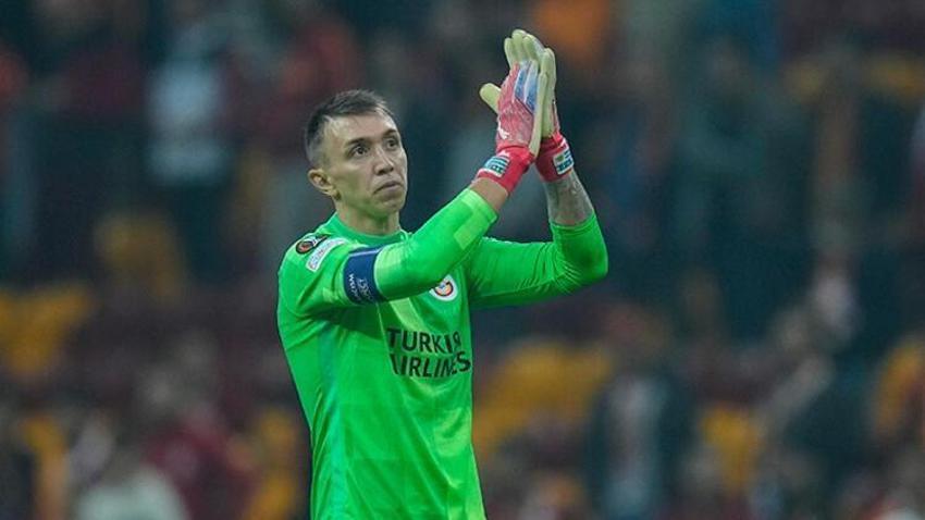 Neredeyse hiçbiri derbiyi kaldıramadı! Morutan-Muslera-Halil Dervişoğlu-Feghouli... İşte Fatih Terim'i hayal kırıklığına uğratan 5 Galatasaraylı futbolcu...