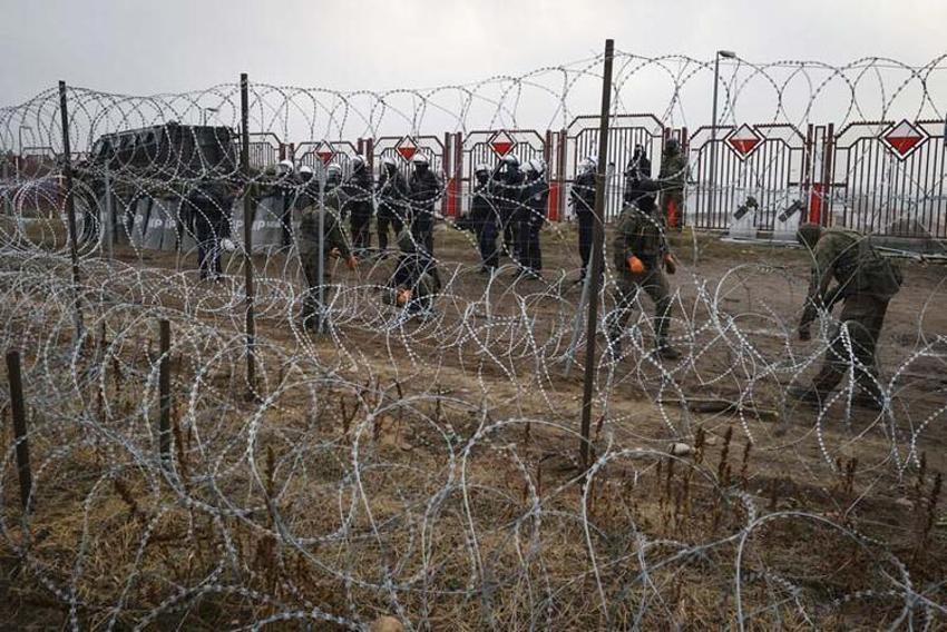Rusya'nın Ukrayna işgal planı ortaya çıktı! 92 bin askerle Belarus ve Kırım üzerinden...