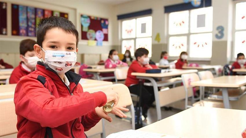 Milli Eğitim Bakanlığı'ndan son dakika kararı! MEB resmen duyurdu, yasaklandı, 81 ile bildirildi, 5 yıl...