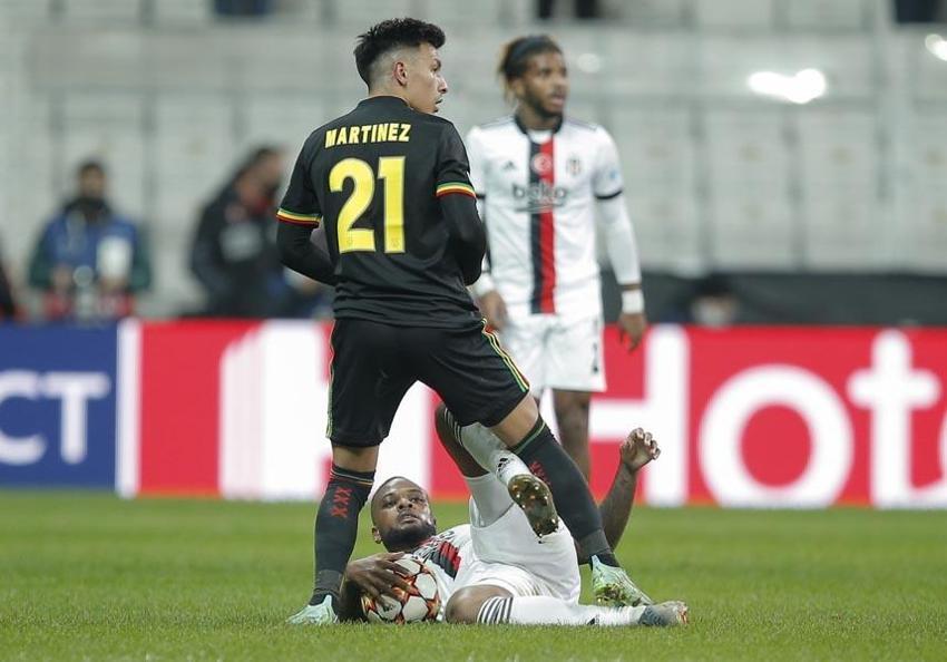 Haller Haaland'ın rekorunu kırdı tribünler Sergen Yalçın diye tezahürat yaptı! Beşiktaş Ajax'a kaybetti Larin ve Alex Teixeira sosyal medyayı ayağa kaldırdı