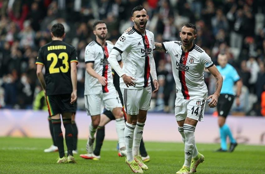 Haller Haaland'ın rekorunu kırdı tribünler Sergen Yalçın diye tezahürat yaptı! Beşiktaş Ajax'a kaybetti Larin ve Alex Teixeira sosyal medyayı ayağa kaldırdı