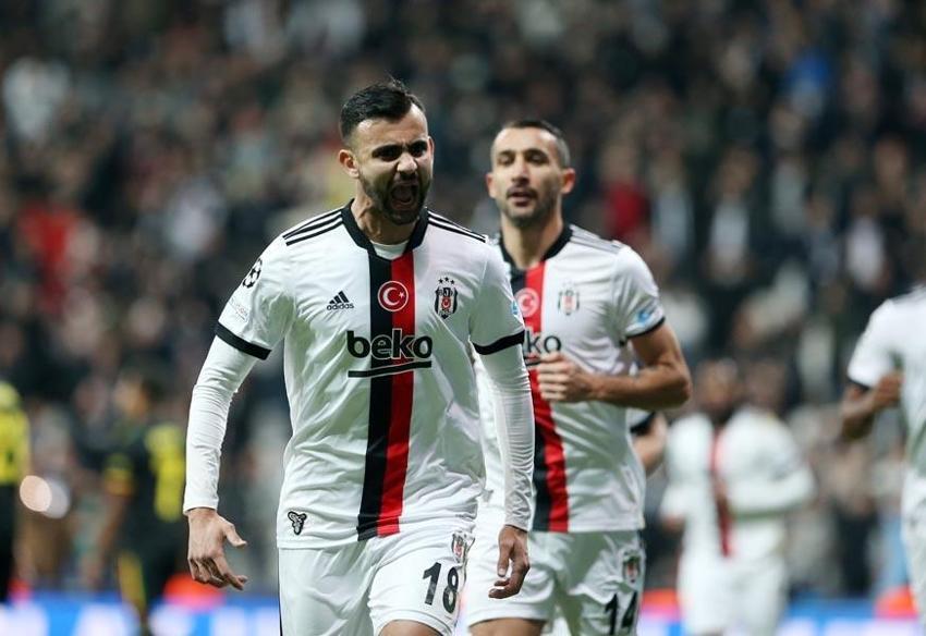 Haller Haaland'ın rekorunu kırdı tribünler Sergen Yalçın diye tezahürat yaptı! Beşiktaş Ajax'a kaybetti Larin ve Alex Teixeira sosyal medyayı ayağa kaldırdı
