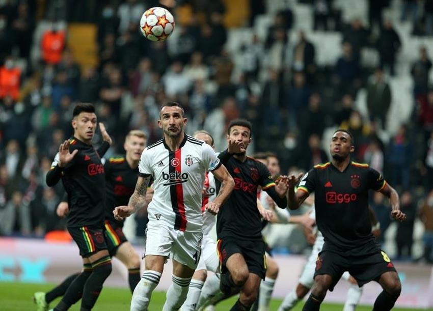 Haller Haaland'ın rekorunu kırdı tribünler Sergen Yalçın diye tezahürat yaptı! Beşiktaş Ajax'a kaybetti Larin ve Alex Teixeira sosyal medyayı ayağa kaldırdı