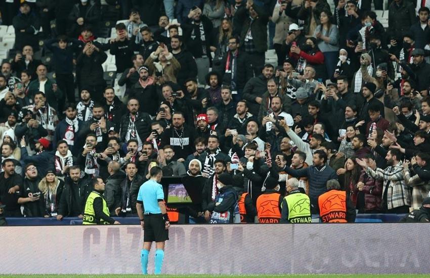 Haller Haaland'ın rekorunu kırdı tribünler Sergen Yalçın diye tezahürat yaptı! Beşiktaş Ajax'a kaybetti Larin ve Alex Teixeira sosyal medyayı ayağa kaldırdı