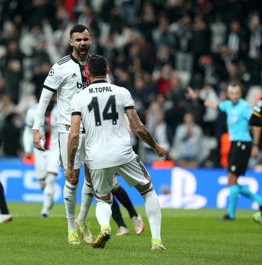 Haller Haaland'ın rekorunu kırdı tribünler Sergen Yalçın diye tezahürat yaptı! Beşiktaş Ajax'a kaybetti Larin ve Alex Teixeira sosyal medyayı ayağa kaldırdı