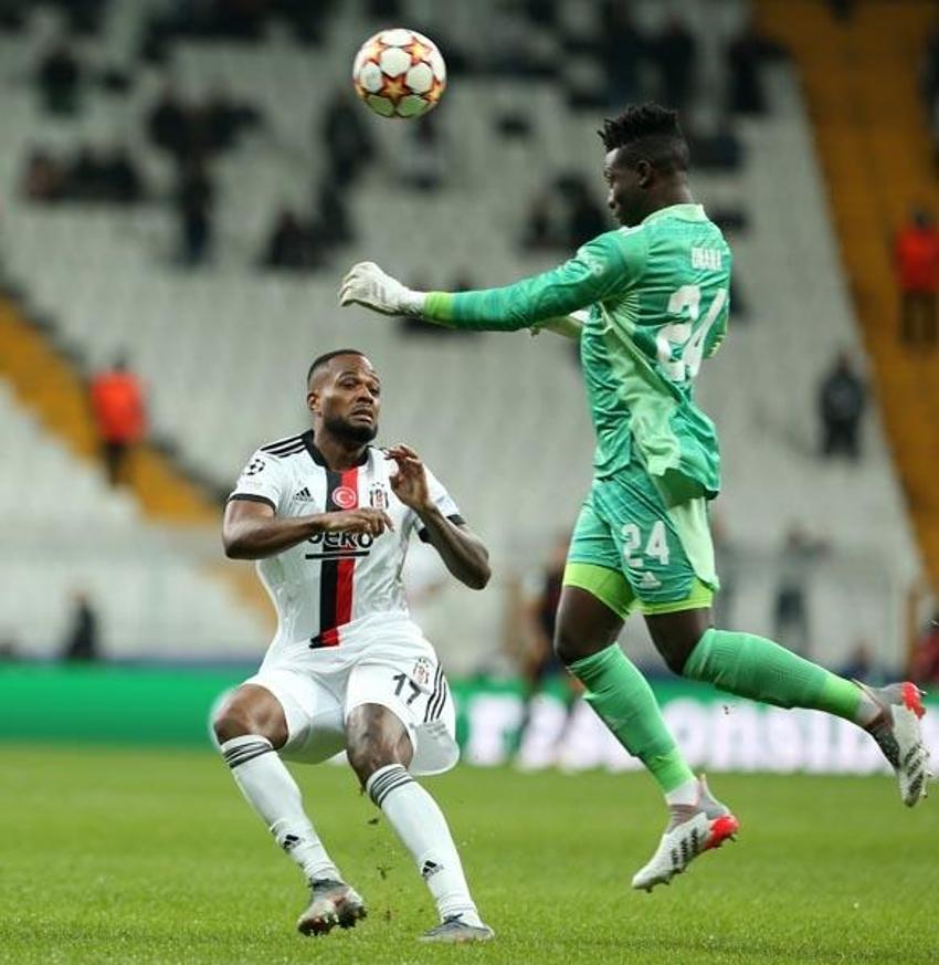 Haller Haaland'ın rekorunu kırdı tribünler Sergen Yalçın diye tezahürat yaptı! Beşiktaş Ajax'a kaybetti Larin ve Alex Teixeira sosyal medyayı ayağa kaldırdı