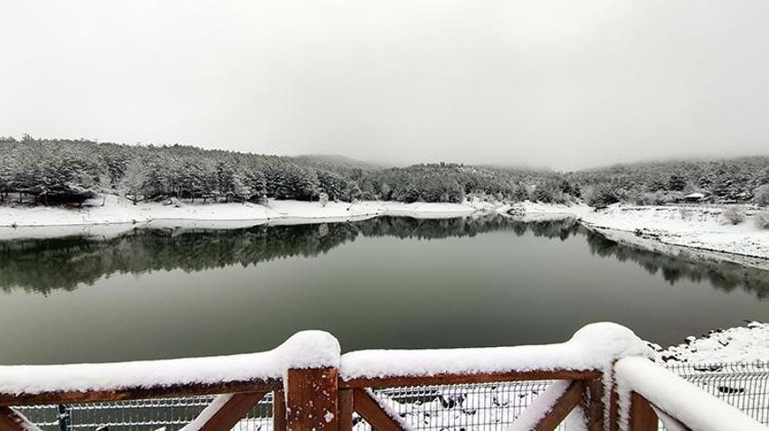 Kar bugün geliyor! Meteoroloji son dakika olarak duyurdu, MGM yeni rapor yayınlayarak illeri tek tek açıkladı, sıcaklıklar aniden düşüyor, yoğun yağış...