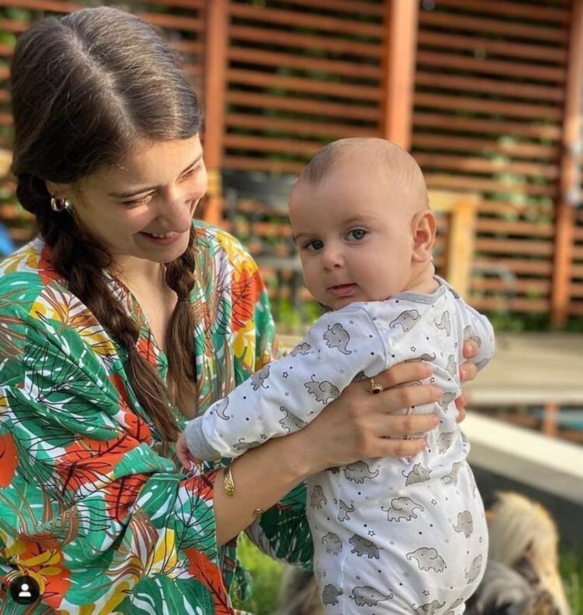 Hazal Kaya'dan nazar açıklaması: Sirkeyle yıkanırım, sirkeyi içerim