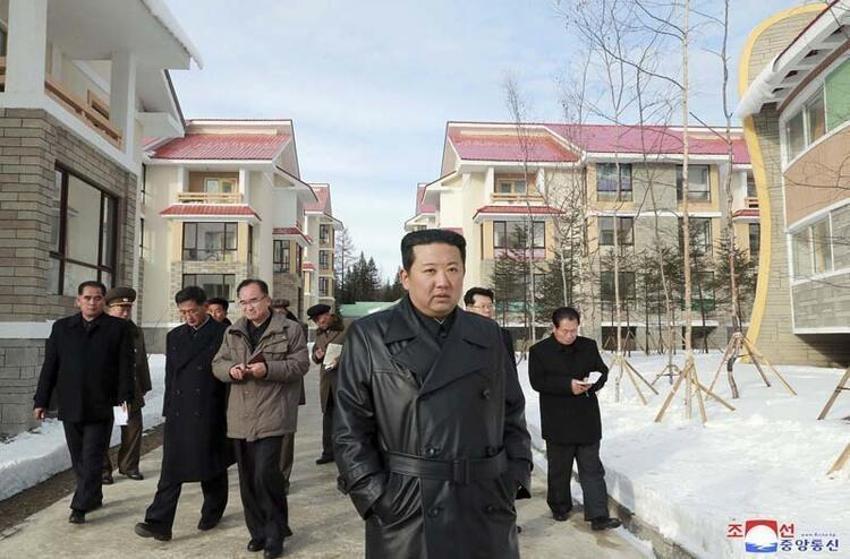 Dünya şokta! Kuzey Kore'de akılalmaz yasak, Kim Jong-un emri verdi, tüm ülkede...