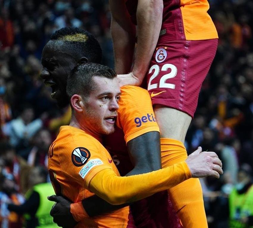 Kerem Aktürkoğlu,Feghouli, Cicaldau şov yaptı Galatasaray Marsilya'yı farklı yenip UEFA Avrupa Ligi'de E Grubu'ndan çıktı!