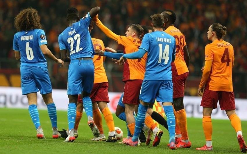 Galatasaray Marsilya'yı 4 golle geçti Muslera ve Diagne çıldırdı! Eğer Feghouli devreye girmeseydi olaylar alev alacatı