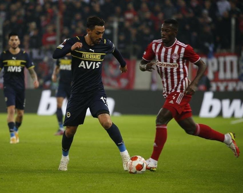 Fenerbahçe Olympiakos karşısında 89'da yedi futbolcular resmen yıkıldı! Maçtan sonra Vitor Pereira önce çılgına döndü sonra oyuncularına...