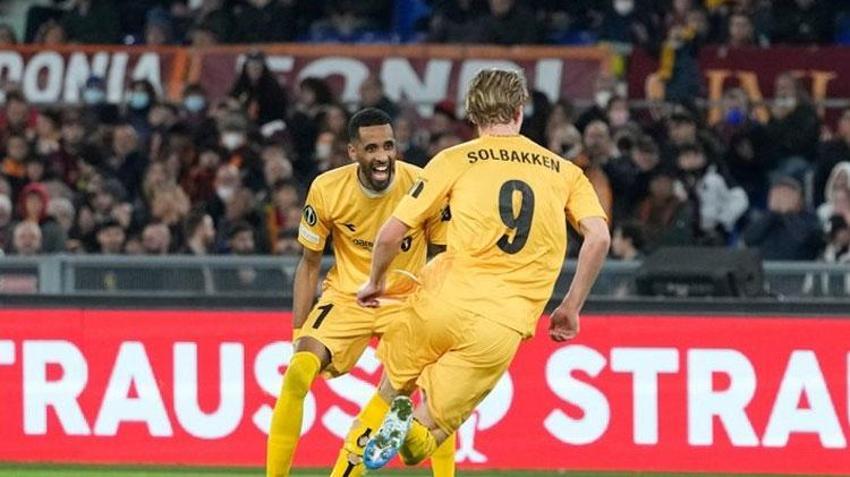 Galatasaray dün Marsilya'yı yenip gruptan çıktı Fatih Terim ilk transfer bombasını patlattı! Burak Elmas yıldız futbolcuyla görüşmelere başladı