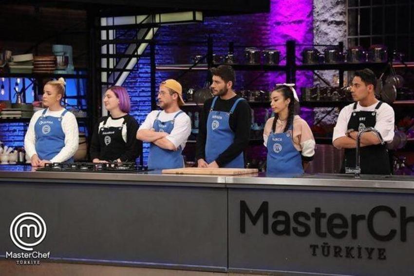 Masterchef Türkiye'de bir ilk! Yarışmacıların kaderini bu kez onlar belirledi