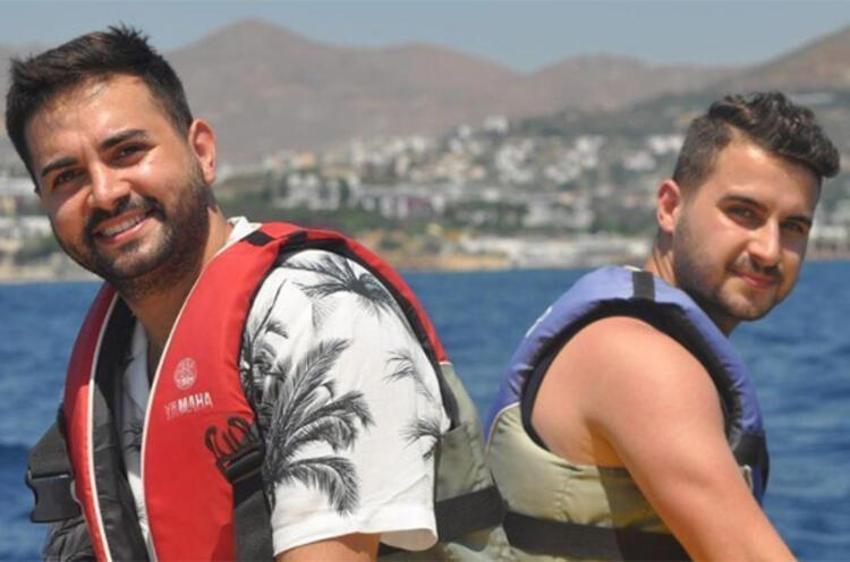 Kadir Ezildi özel hayatıyla ilgili açıklamalarla dikkat çekti! Gözyaşlarına boğuldu!