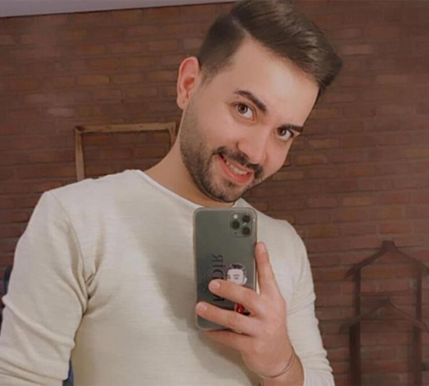 Kadir Ezildi özel hayatıyla ilgili açıklamalarla dikkat çekti! Gözyaşlarına boğuldu!