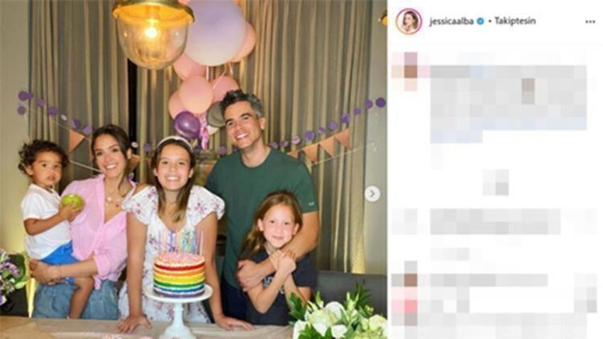 Jessica Alba Meksika'da güneşin keyfini çıkardı!