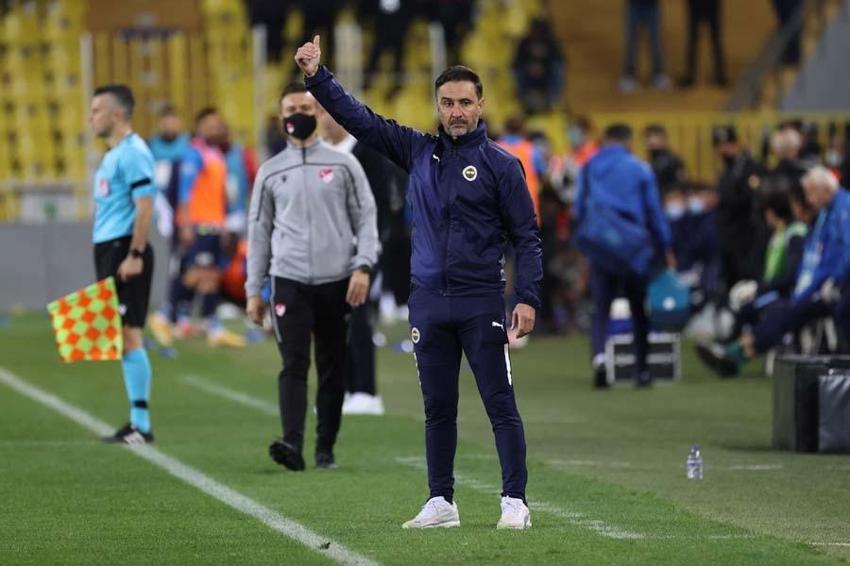 Fenerbahçe devre arasında bombayı patlatıyor! Taraftarlar uzun süredir bekleniyordu: Süper golcüyü bitiyor...