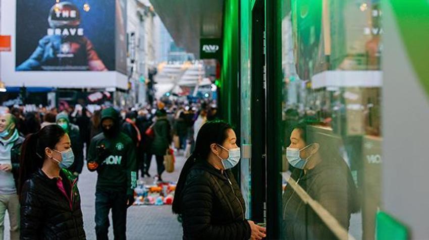 Hafta içi hafta sonu sokağa çıkma yasağı ve kısıtlamalarıyla ilgili son dakika kararı! 'Nu (Omicron)' varyantı patladı, Türkiye'de değişti! Resmen devreye girdi, artık...