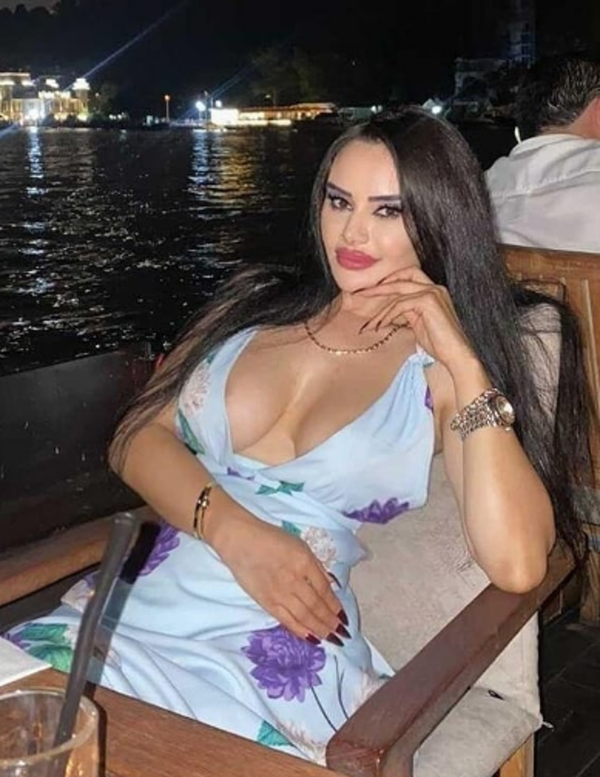 Naz Mila göğüslerini soran takipçisine verdiği yanıtla gündemde!
