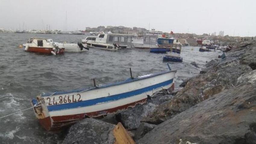 Birçok ilde fırtına hayatı felç etti! Çok sayıda ölü ve yaralı var, bir alarm daha verildi! Valilikler son dakika açıkladı...
