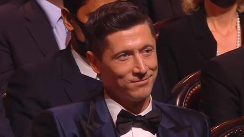 Ballon d'Or 2021 ödül gecesine damga vuran an! Lionel Messi'nin ismi açıklandığı an Lewandowski...
