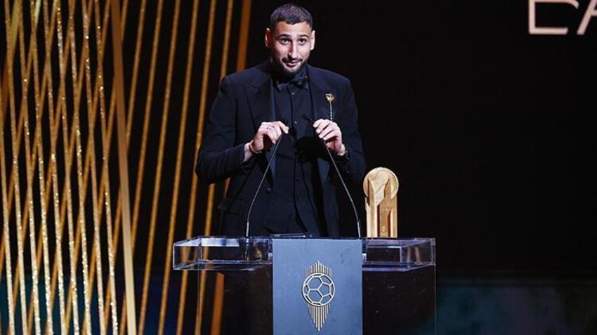 Ballon d'Or 2021 ödül gecesine damga vuran an! Lionel Messi'nin ismi açıklandığı an Lewandowski...