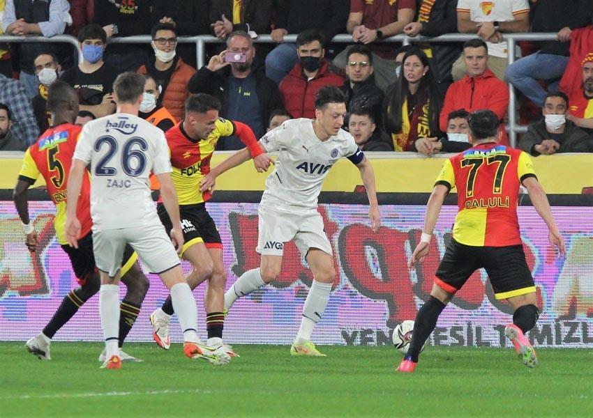 Rıdvan Dilmen Göztepe - Fenerbahçe maçından sonra noktayı koydu! Vitor Pereira'nın şampiyonluk şansı...