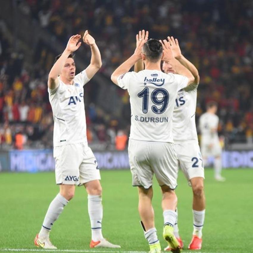 Dünkü maçtan sonra İrfan Can Kahveci ve Szalai gerçeğini açıkladı! 'Transferle alakası yok'
