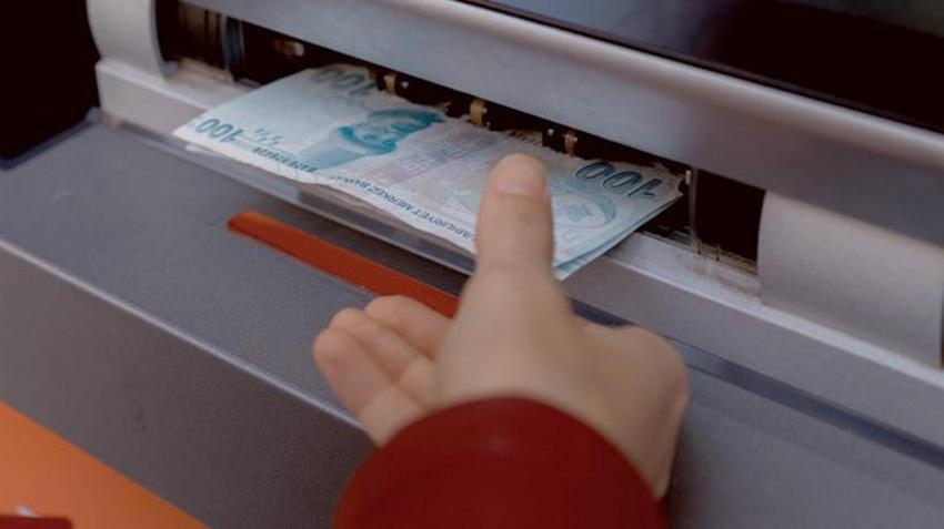 SGK karşılıksız para ödemesi yapıyor! 5 yıl sınırı var, 918 lira...