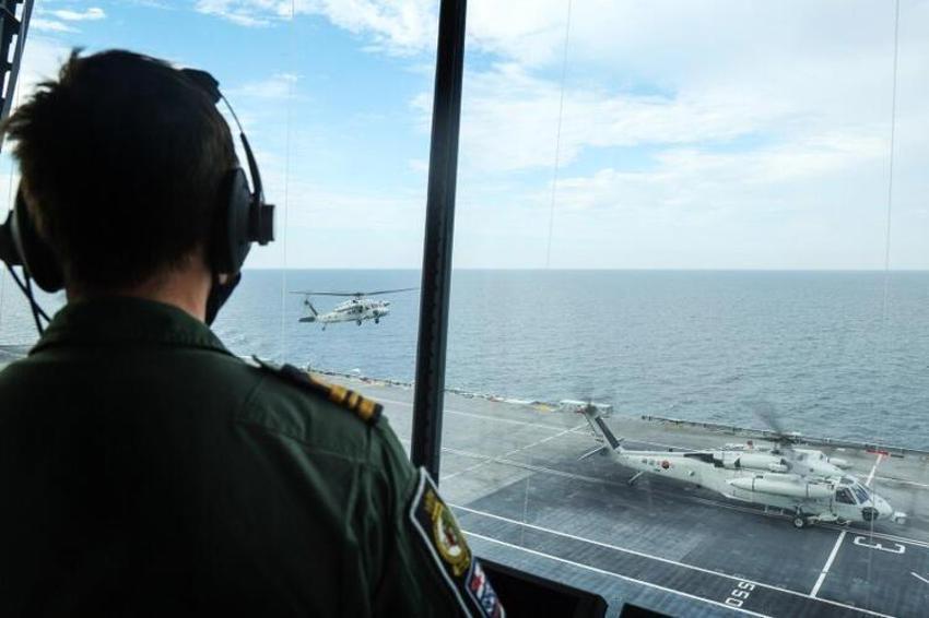 İngiltere'yi çıldırtan 16 saniyelik görüntü! 130 milyon dolarlık F-35 böyle düştü...
