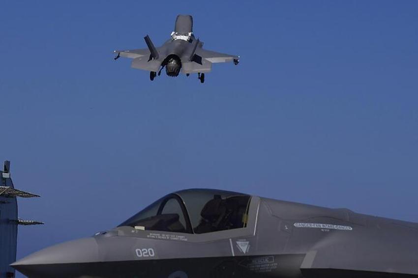 İngiltere'yi çıldırtan 16 saniyelik görüntü! 130 milyon dolarlık F-35 böyle düştü...