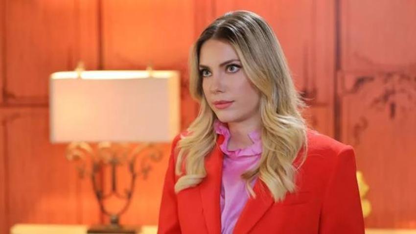 Yıldız, Çağatay ve Kumru'yu eve dönerek şoke ediyor!