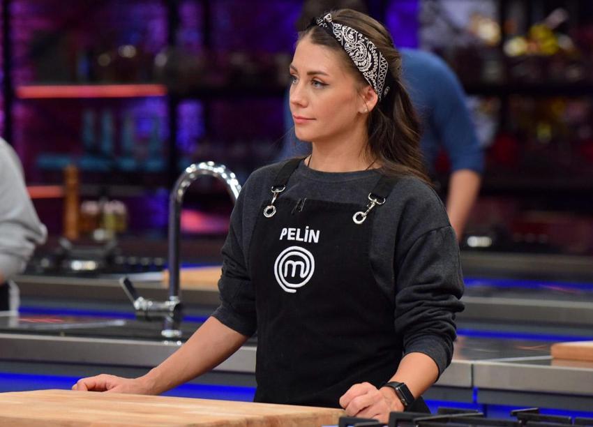 MasterChef Pelin'in sevgilisi ünlü şarkıcı çıktı!