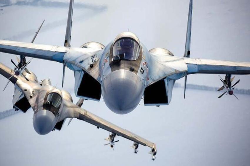 Rus ve Belarus savaş jetleri havalandı! Moskova ve Washington'dan peş peşe açıklamalar geldi...