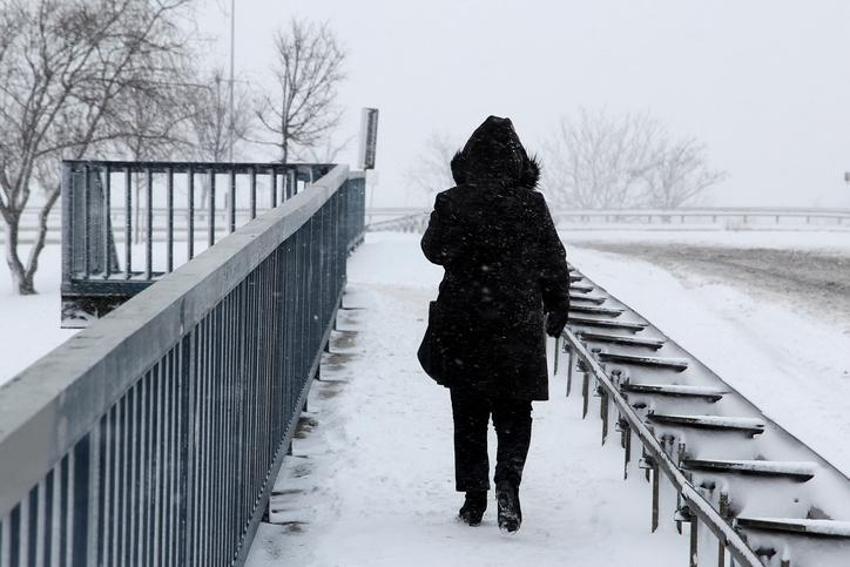 Meteoroloji son dakika olarak duyurdu! Sıcaklık 12 derece düşüyor, çok yoğun olacak! Kar başladı, flaş uyarı...