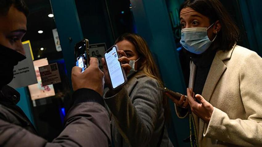 Hafta içi hafta sonu sokağa çıkma yasağıyla ilgili son dakika gelişmesi! Yeni karar belli oldu, resmen geliyor, yıl bitmeden...