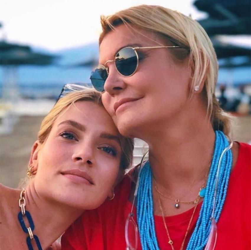 Derya Baykal, Ferhan Şensoy'un vefatını nasıl öğrendiğini anlattı!