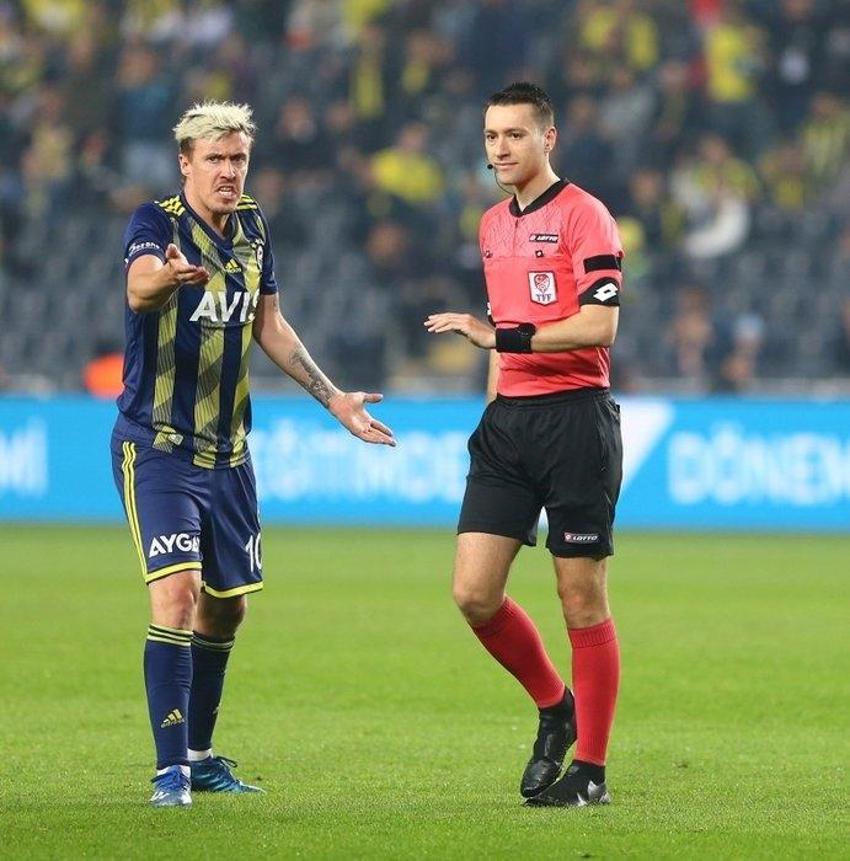 Fenerbahçe'nin gündemindeki 2 hocayı açıkladı! 'Biriyle iddialı olursunuz ötekiyle gelişirsiniz'