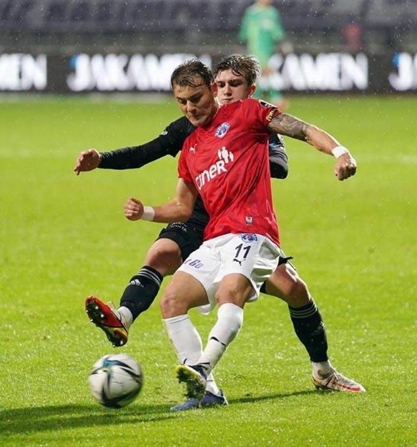 Güntekin Onay iki Beşiktaşlı futbolcuya ateş püskürdü! 'Rossi'yle Totti'yle oynadın ama...'