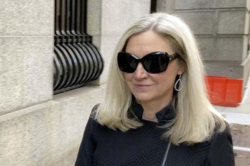 Amerikalı pedofil milyarder Jeffrey Epstein'in uşağı konuştu, mide bulandıran detaylar ortaya çıktı! İşte korkunç malikanenin gerçekleri... 