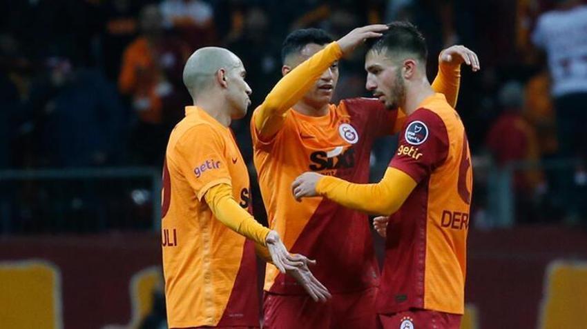 Galatasaray - Altay'a takıldı! Fernando Muslera'dan Cüneyt Çakır'a sert tepki...